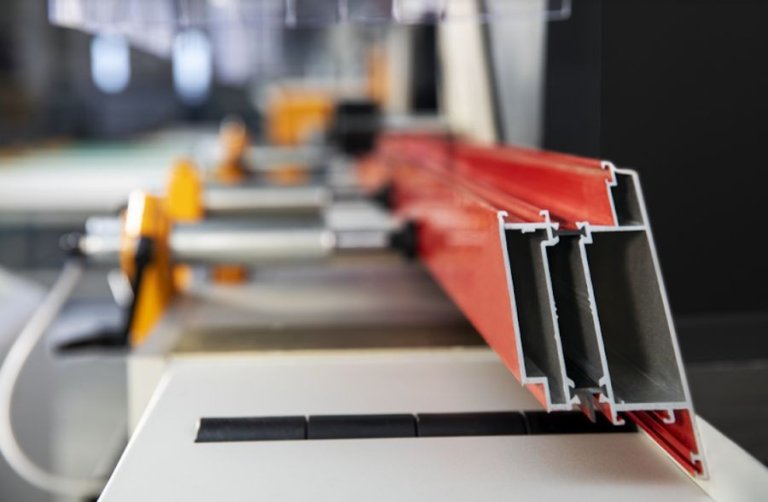 pily-dwuglowicowe-15